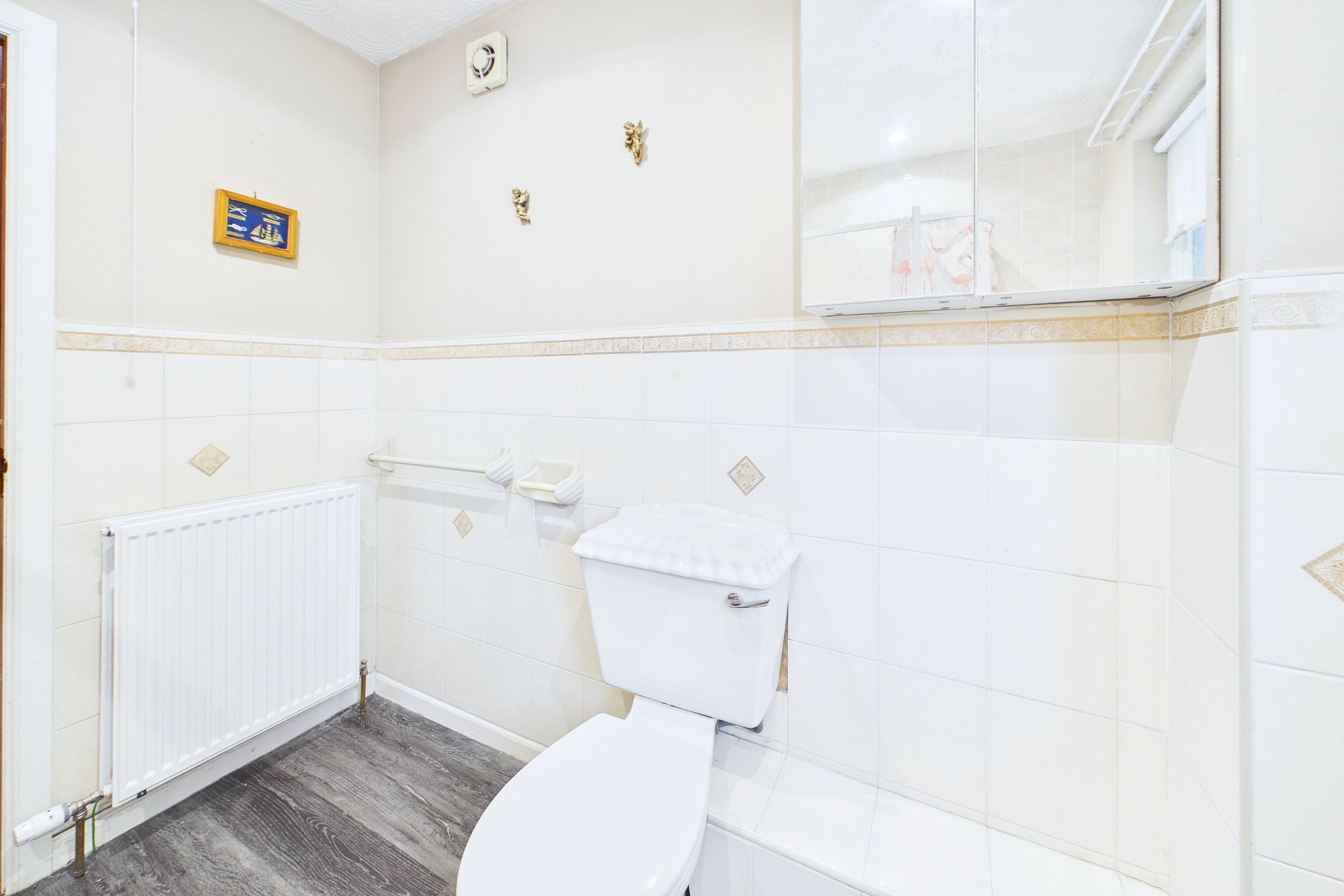 Three-Bedroom Detached Villa for Sale in Cardonald