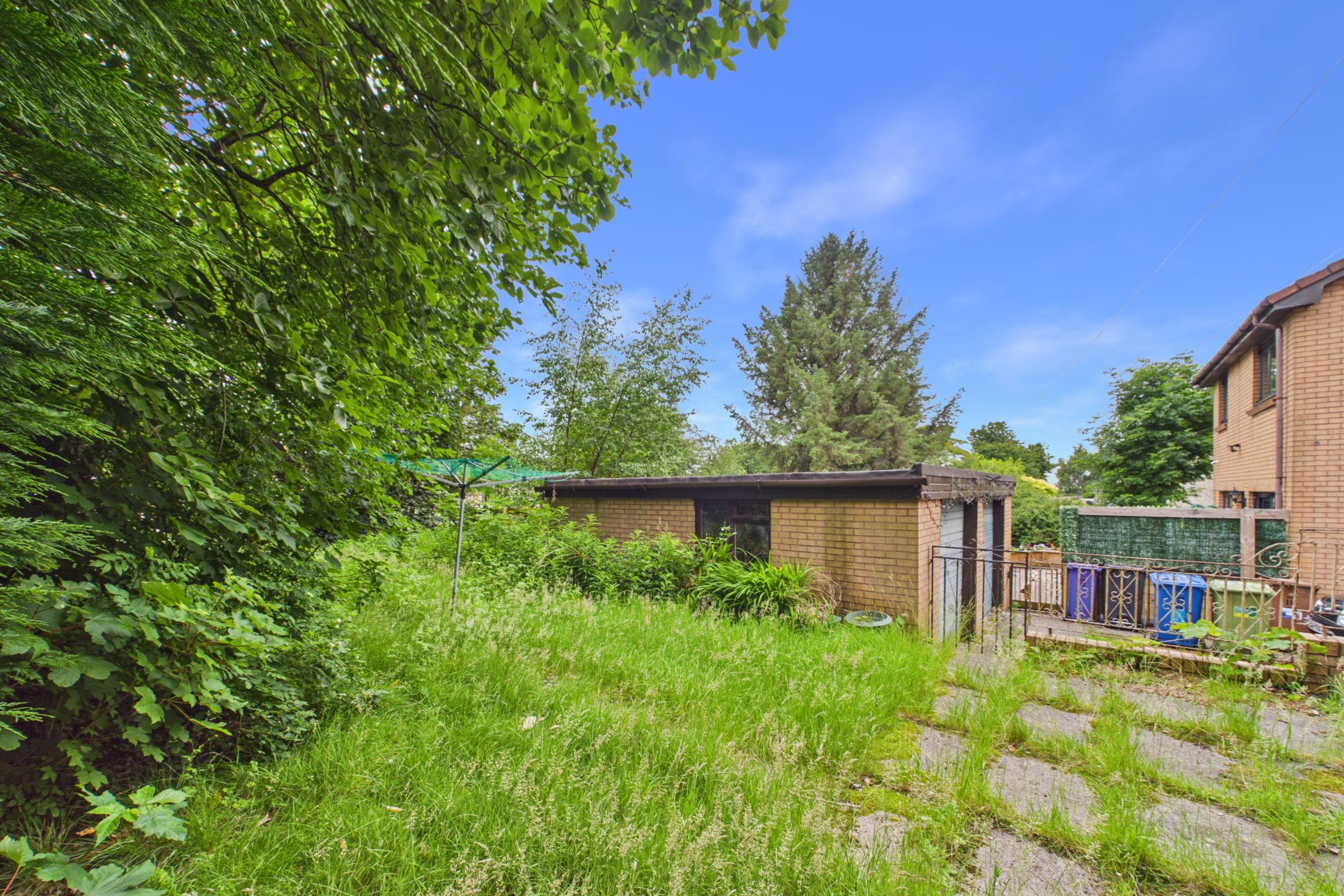 Three-Bedroom Detached Villa for Sale in Cardonald