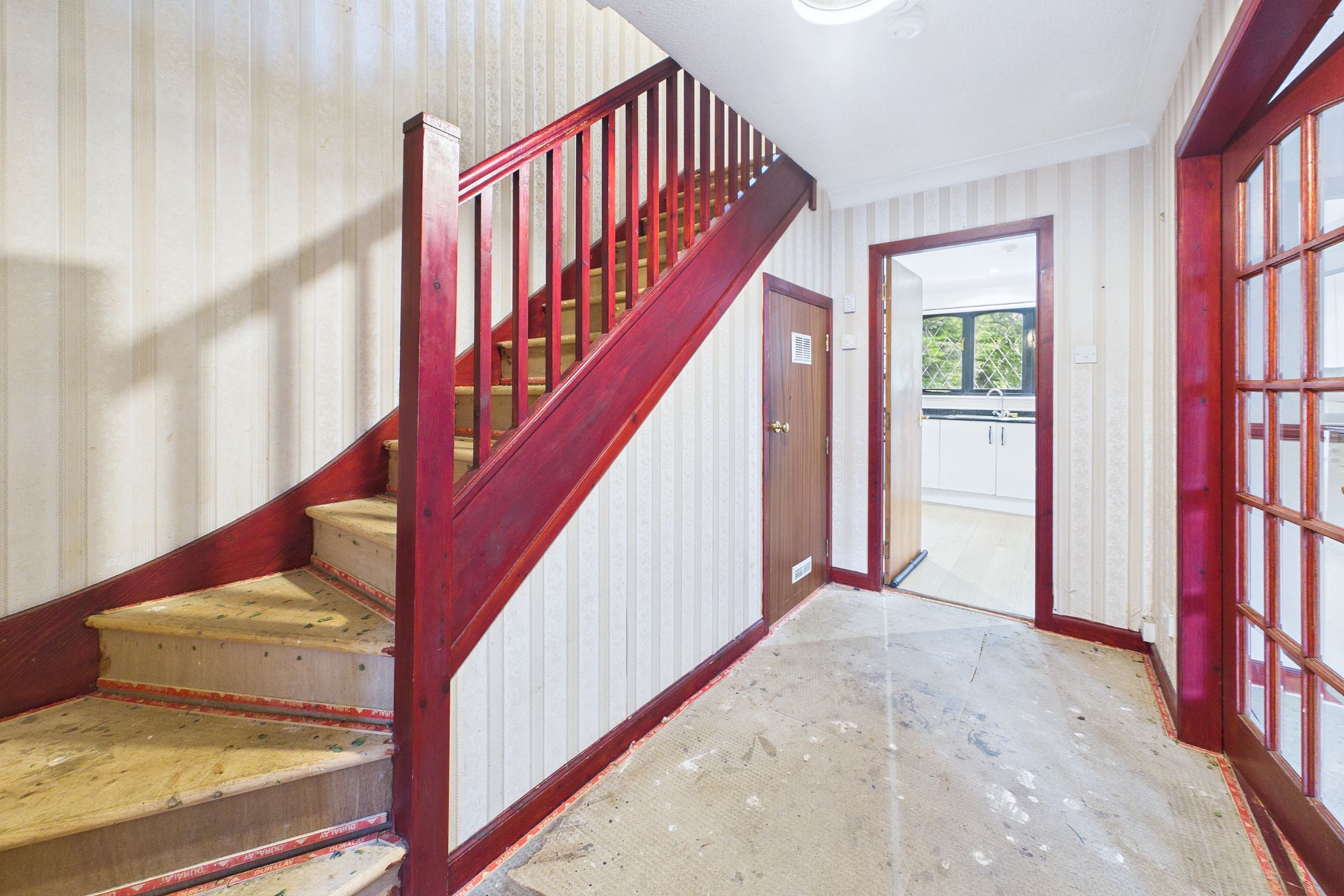 Three-Bedroom Detached Villa for Sale in Cardonald