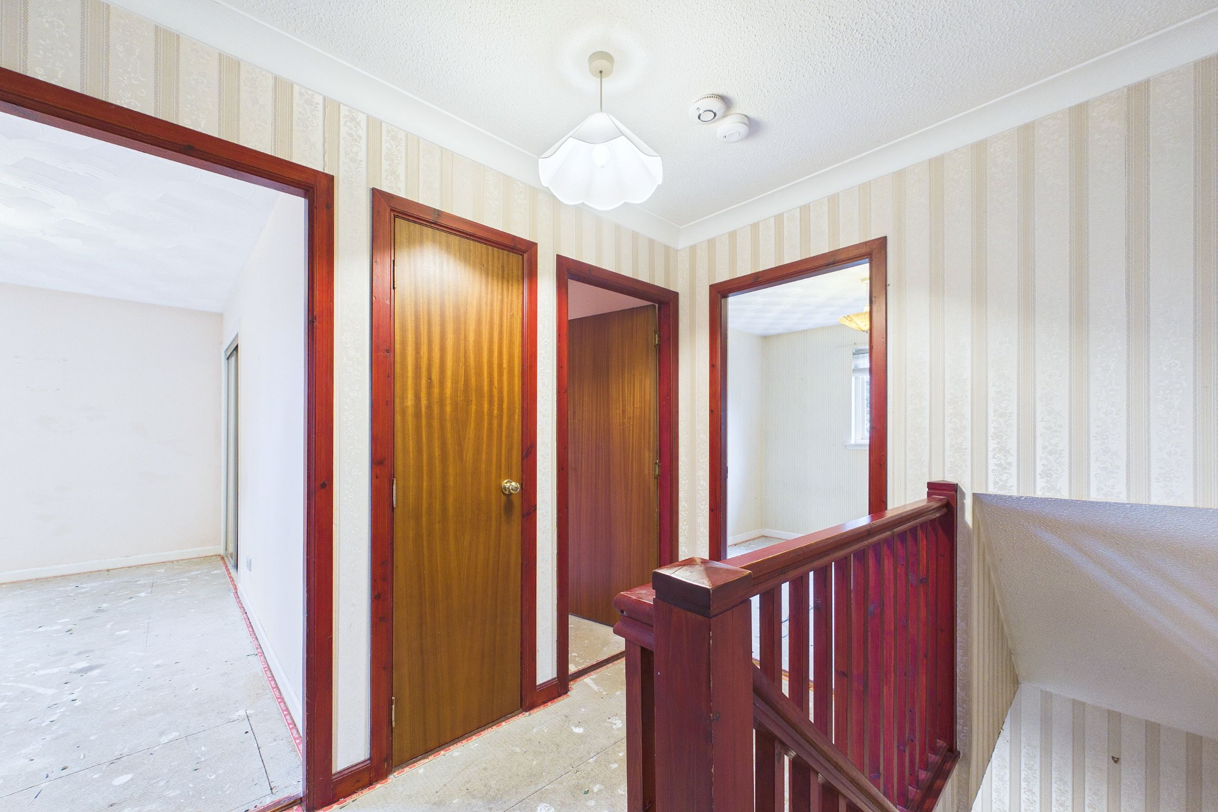 Three-Bedroom Detached Villa for Sale in Cardonald