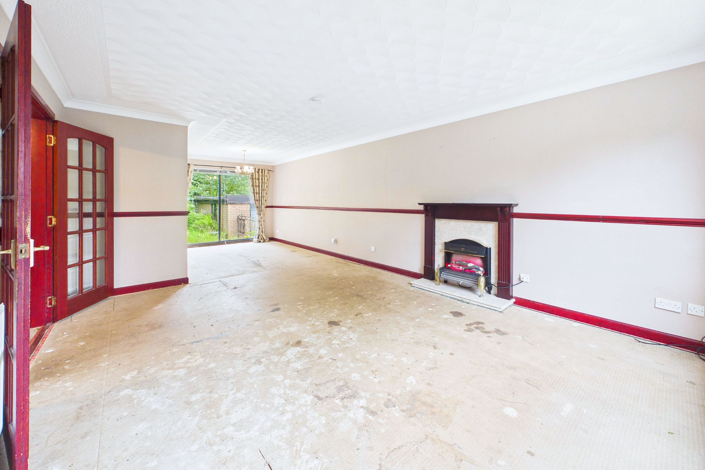 Three-Bedroom Detached Villa for Sale in Cardonald