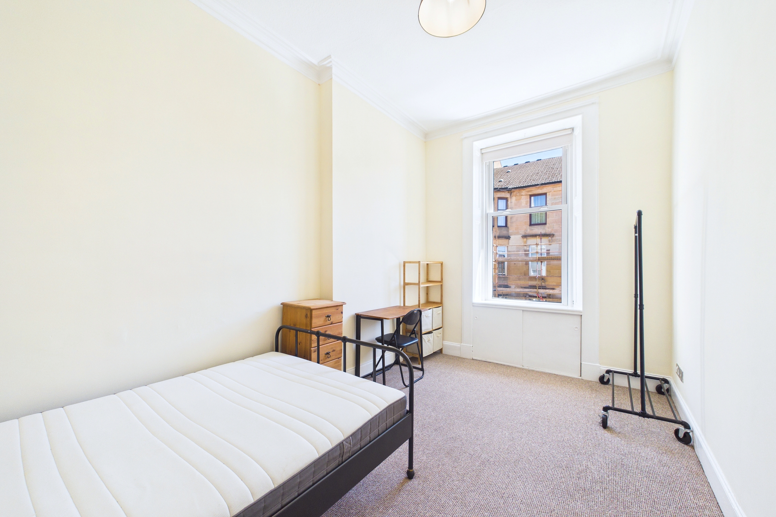 Beautiful Two-Bedroom Traditional Tenement Flat To Let in Partick, Glasgow