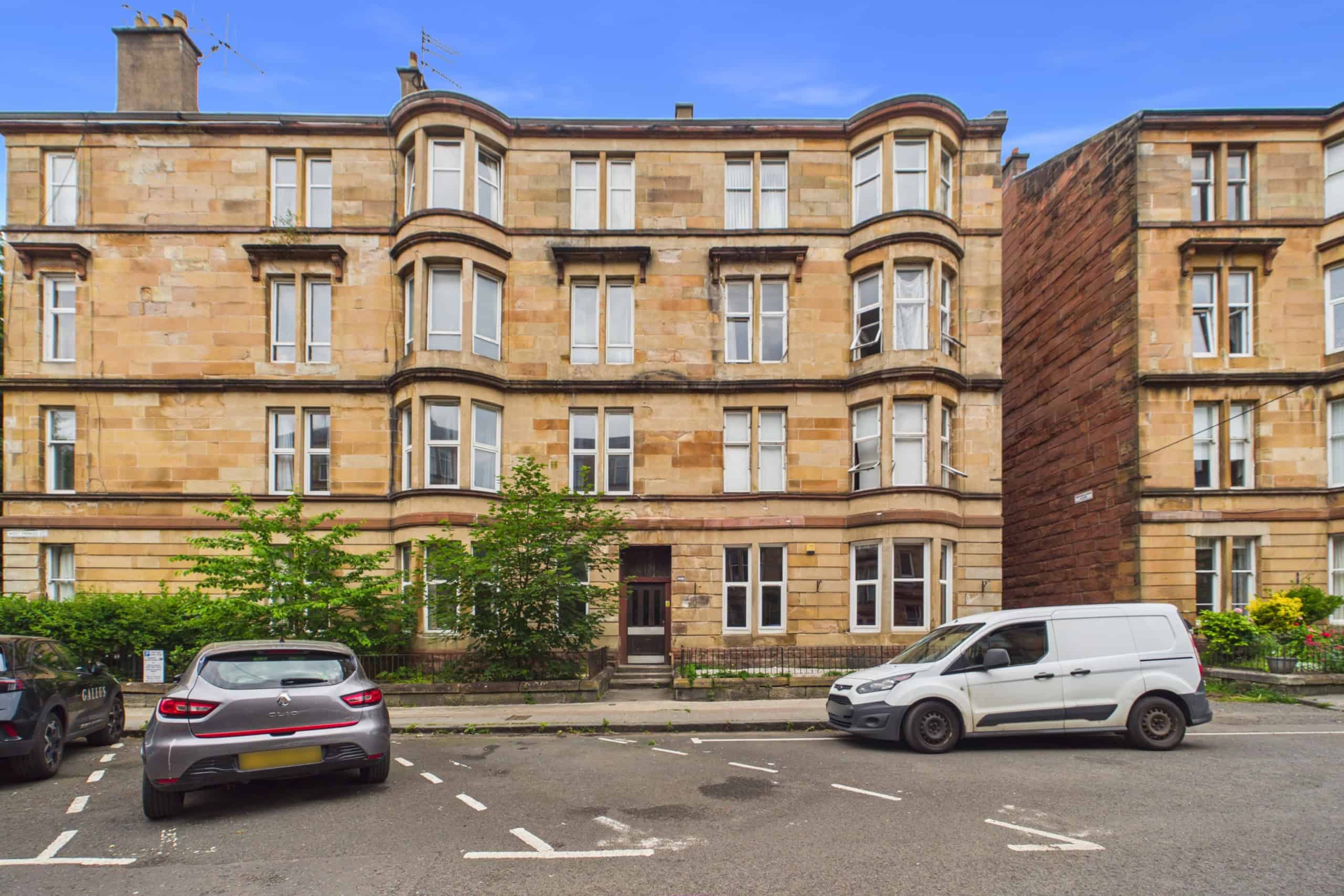 Two-Bedroom Blonde Tenement Flat To Let in Glasgow