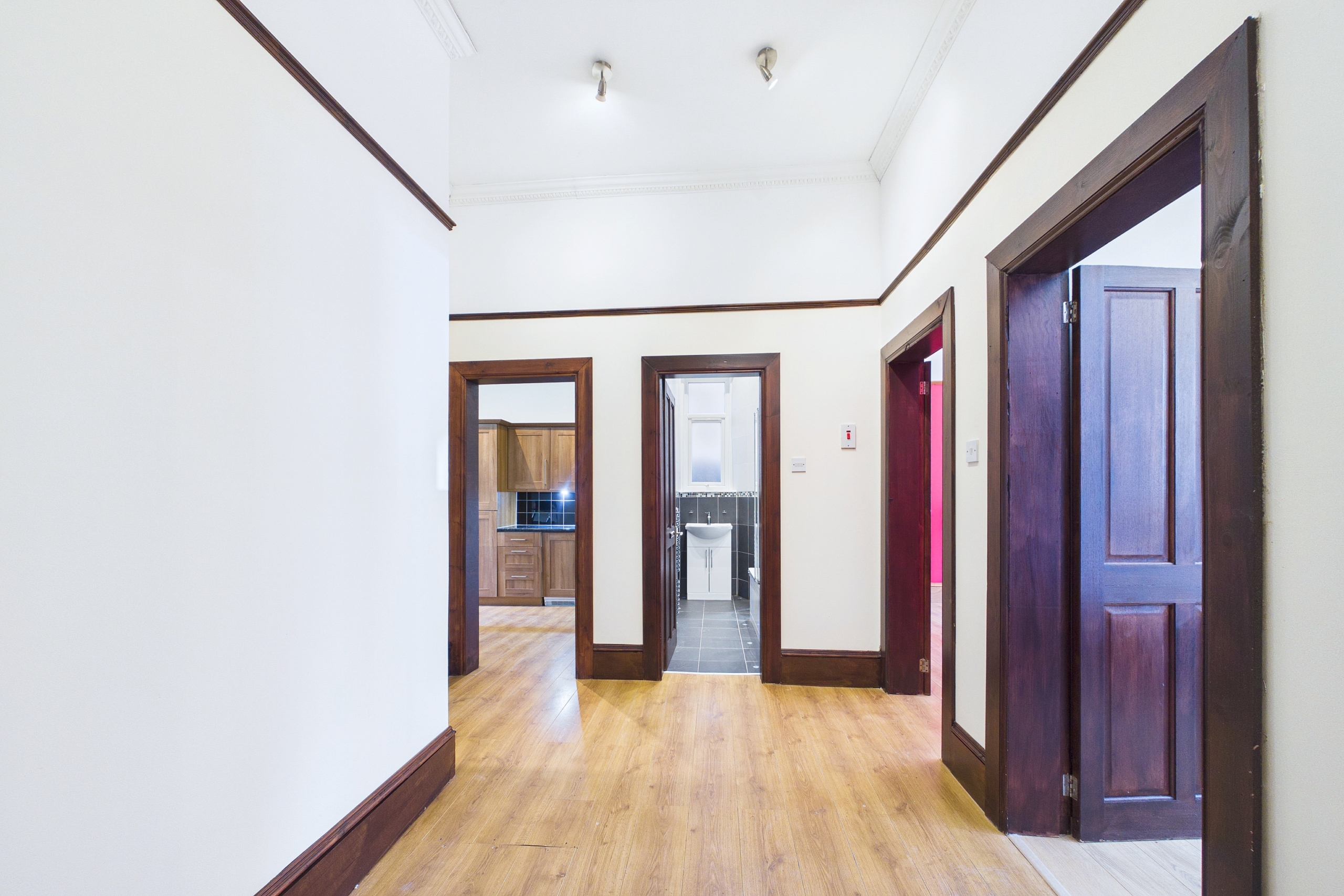 Two-Bedroom Blonde Tenement Flat To Let in Glasgow