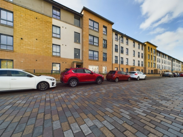 Stylish Two-Bedroom Apartment To Let