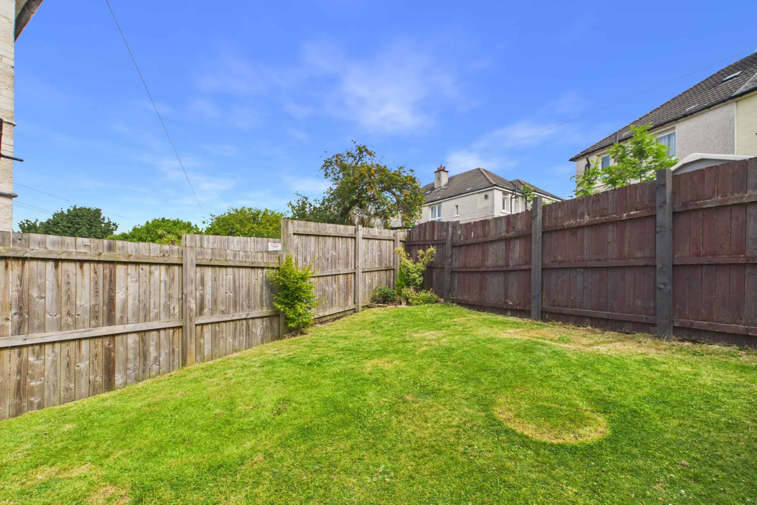 138 Aros Drive – 24 Exceptional Three-Bedroom Semi-Detached Home for Sale in Mosspark, Glasgow