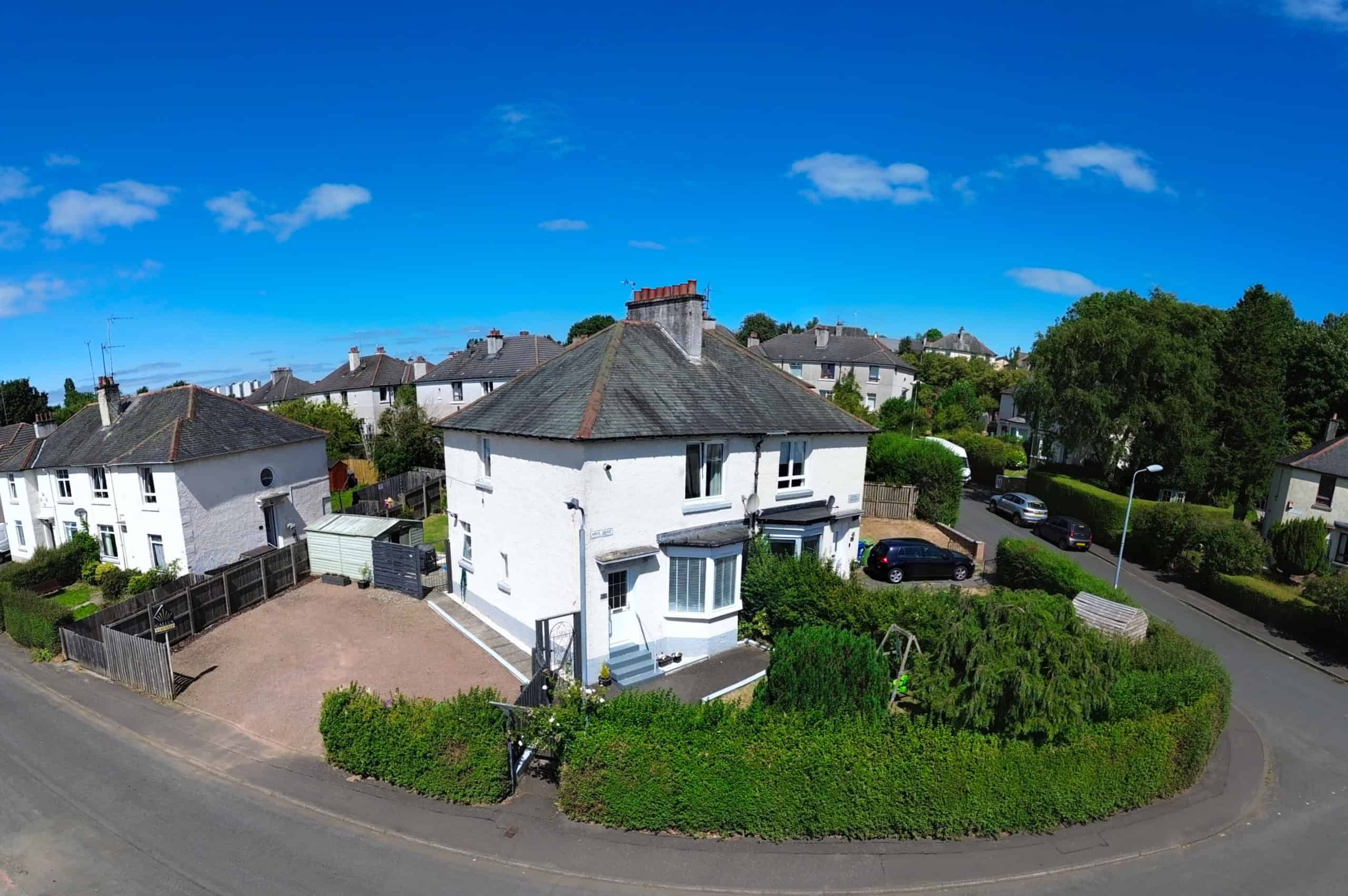 138 Aros Drive – EXT Three-Bedroom Semi-Detached Home for Sale in Mosspark, Glasgow