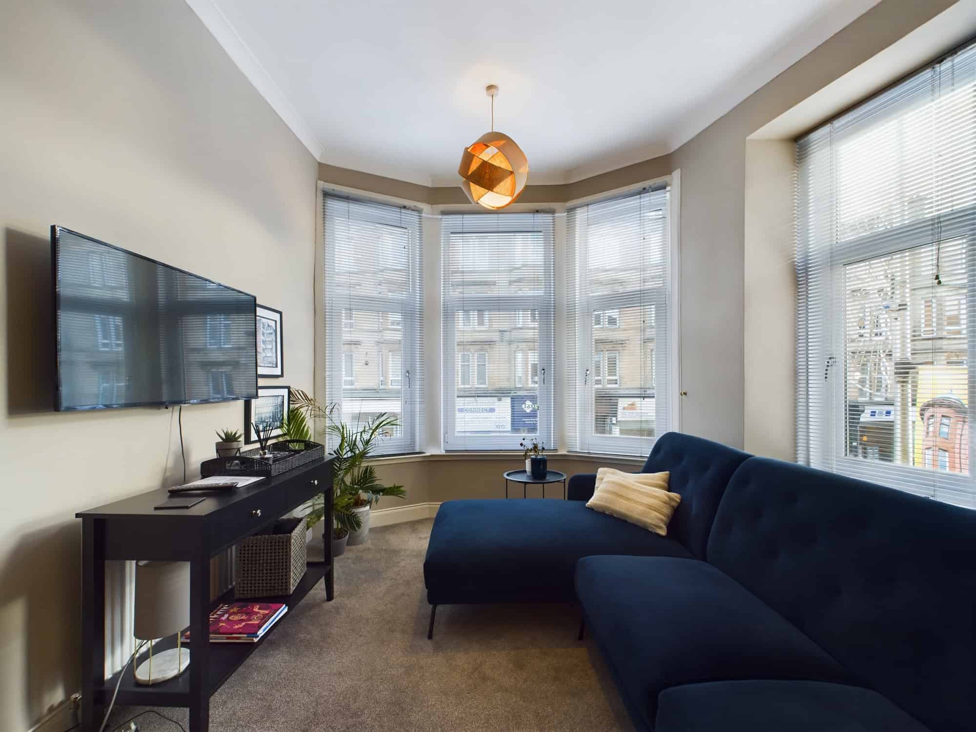 184 Kilmarnock Road - Fantastic One-Bedroom Flat To Let in Shawlands