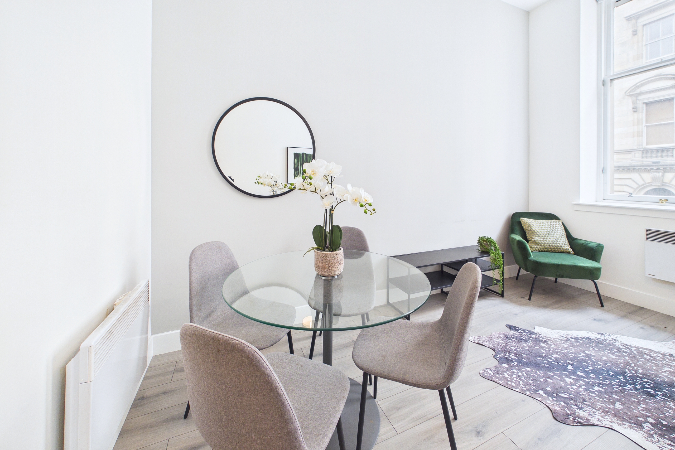 Stylish One-Bedroom City Centre Flat To Let in Glasgow City Centre