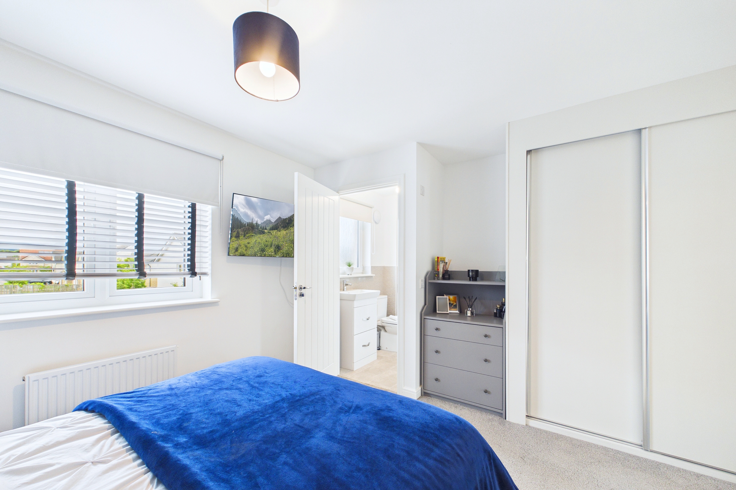 7 Broadford Place - Stunning Three-Bedroom Semi-Detached Family Home To Let