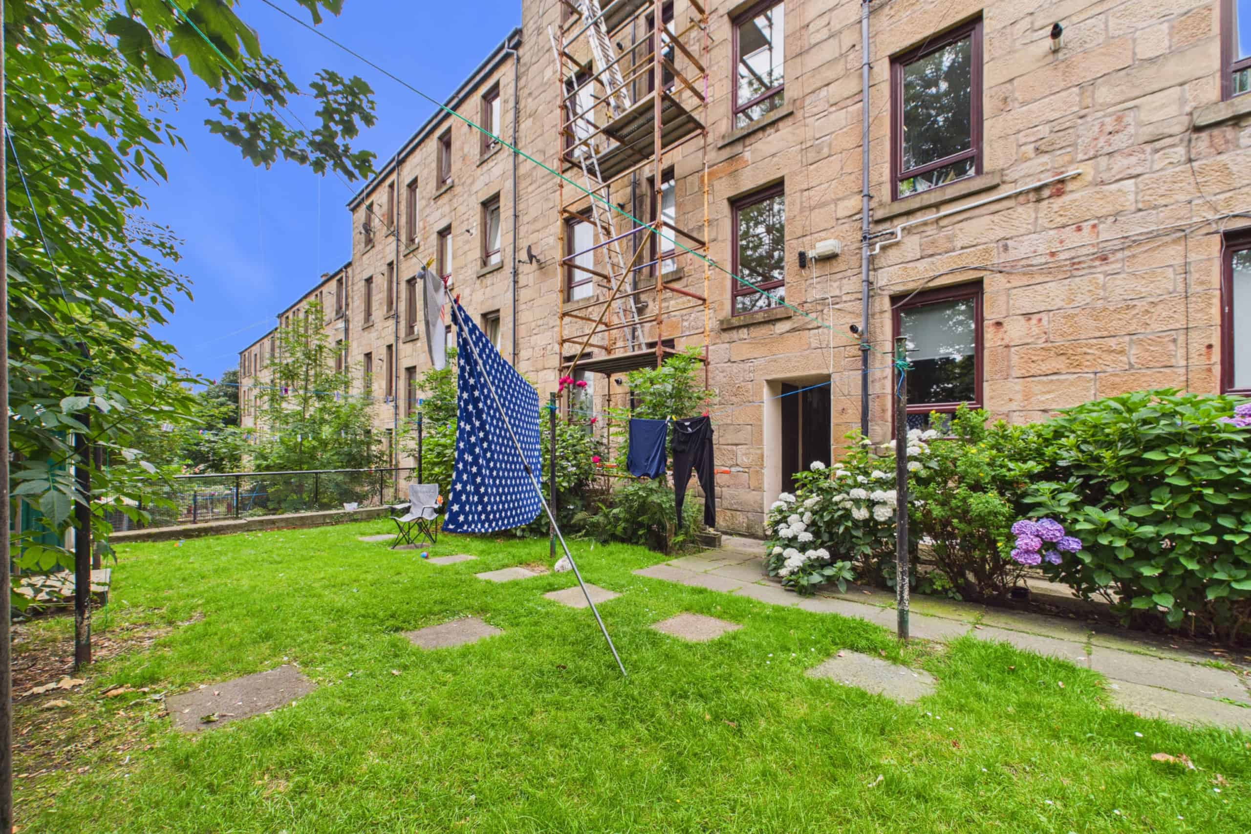 Bright One-Bedroom Top Floor Tenement Flat To Let in Dennistoun, Glasgow