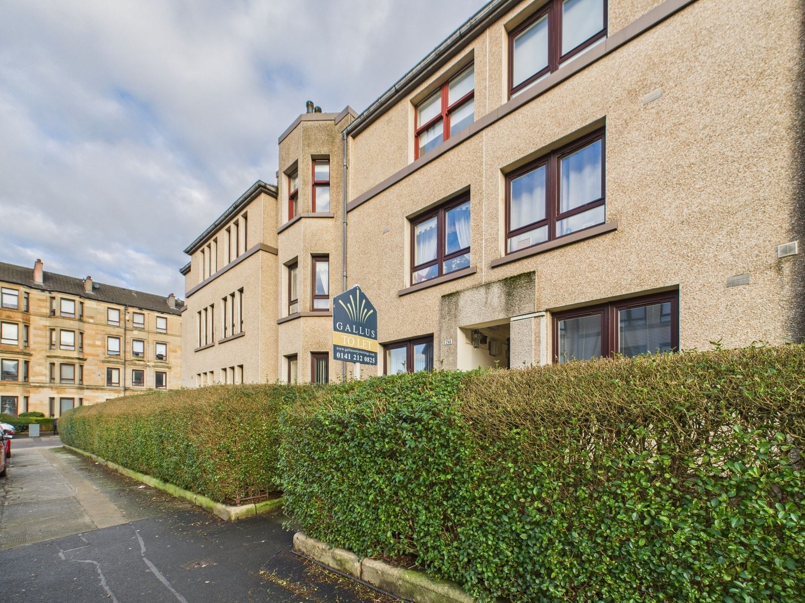 Spacious Two-Bedroom Flat To Let in Dennistoun, Glasgow