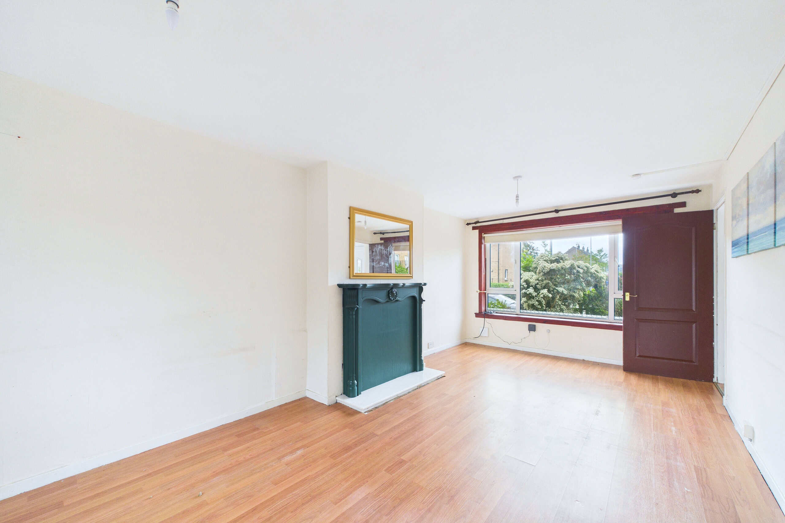 Three-Bedroom Mid-Terraced House for Sale in Stirling